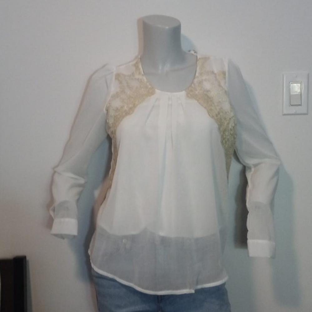 3/20Kiuyafashion size medium